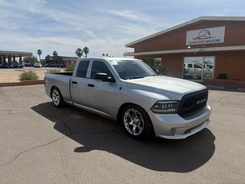 RAM 1500 Tradesman Quad Cab 2WD 2017