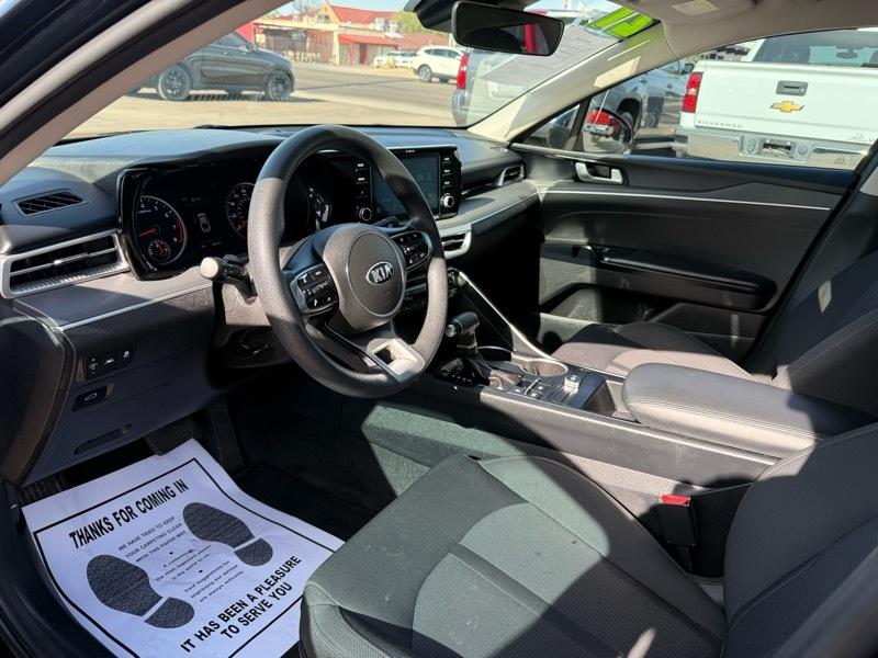 Kia K5 LX 2021