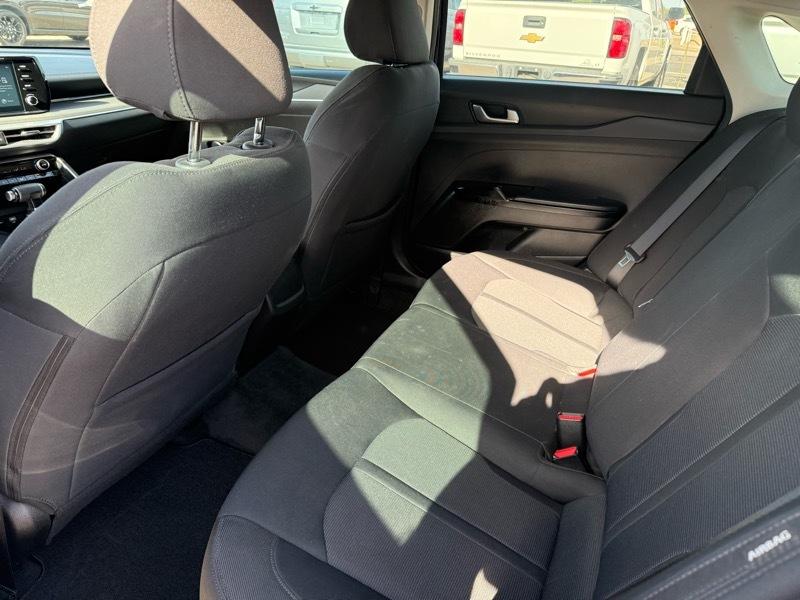 Kia K5 LX 2021