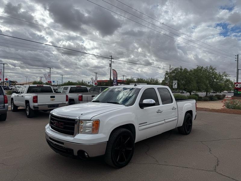 GMC Sierra 1500 SLE Crew Cab 2WD 2010