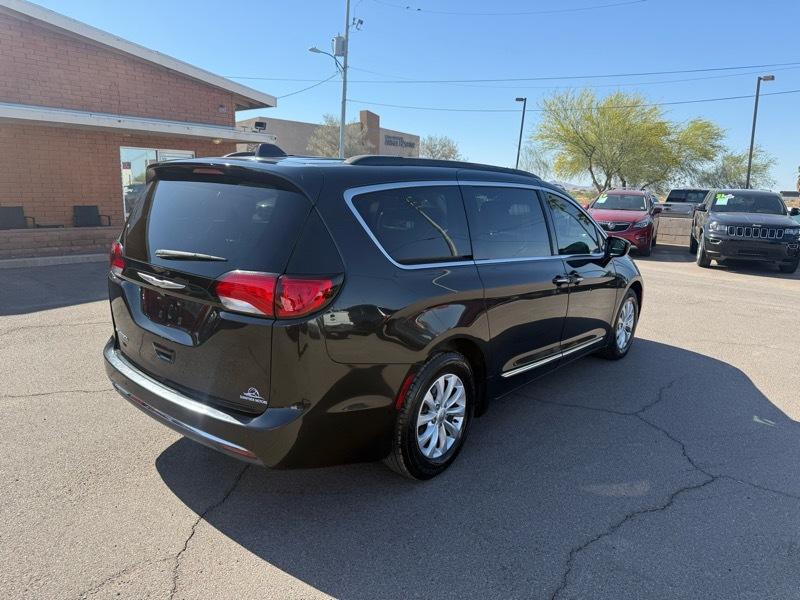 Chrysler Pacifica Touring-L 2017