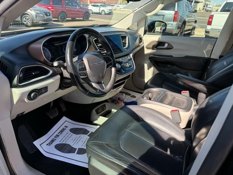 Chrysler Pacifica Touring-L 2017
