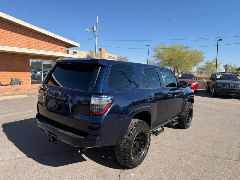 Toyota 4Runner SR5 4WD 2014