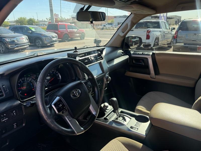 Toyota 4Runner SR5 4WD 2014