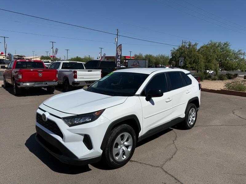 2021 Toyota RAV4 LE AWD