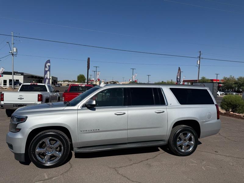 Chevrolet Suburban LT 2WD 2016