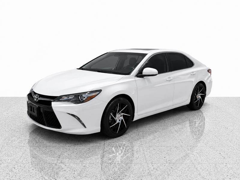Toyota Camry LE 2017