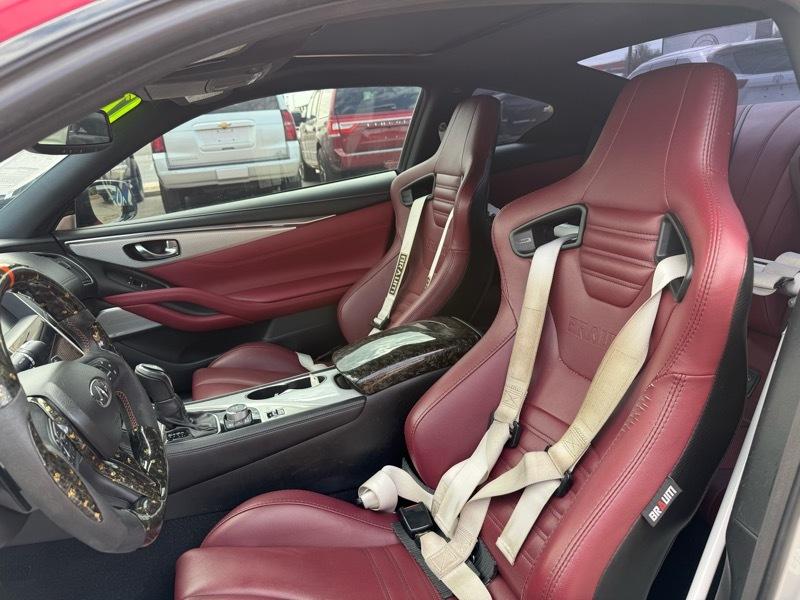 Infiniti Q60 Red Sport 400 2017