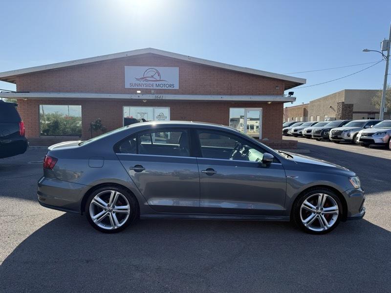 Volkswagen Jetta 2.0T GLI 6A 2017