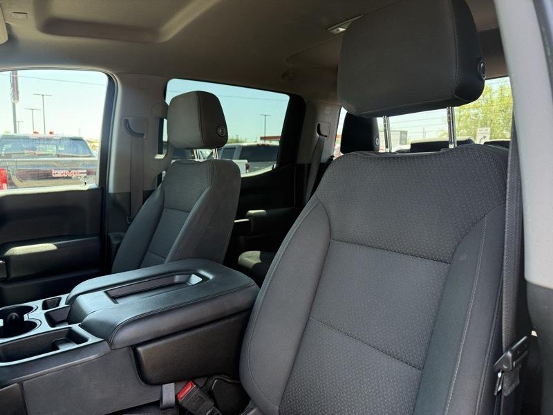 Chevrolet Silverado 1500 Custom Crew Cab 4WD 2020