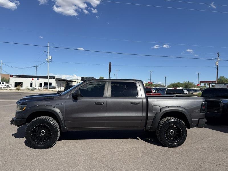 RAM 1500 Laramie Crew Cab SWB 2WD 2020