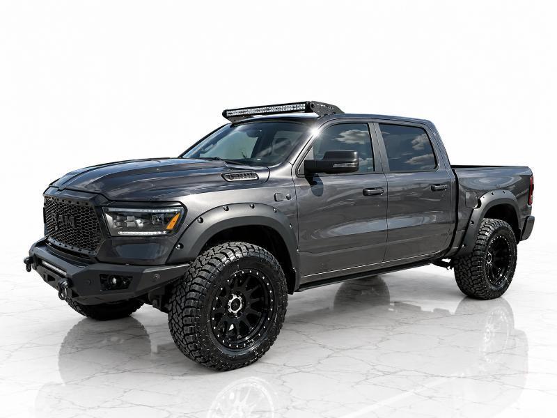 RAM 1500 Laramie Crew Cab SWB 2WD 2020