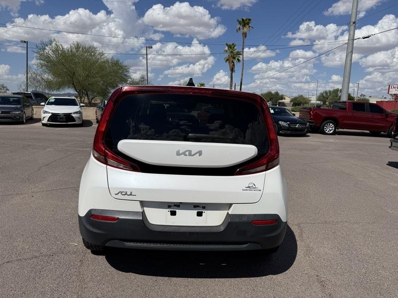 Kia Soul LX CVT 2022