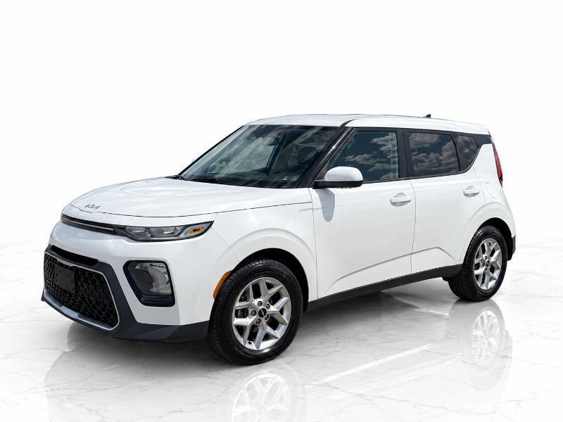 Kia Soul LX CVT 2022
