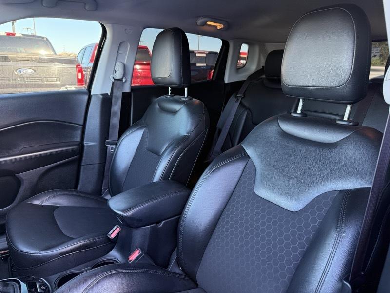 Jeep Compass Latitude FWD 2018