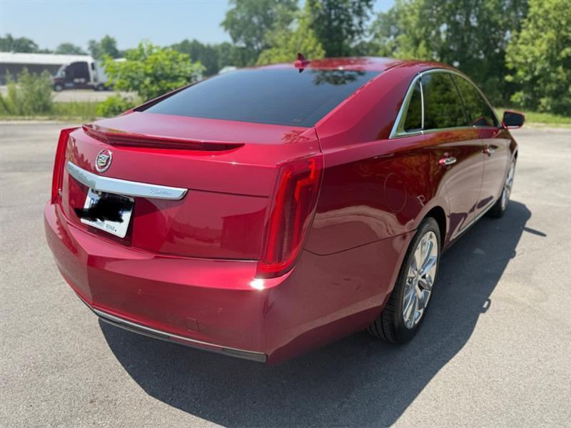 Cadillac XTS  2014