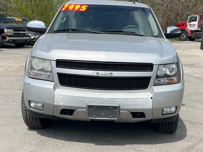 Chevrolet Tahoe  2011