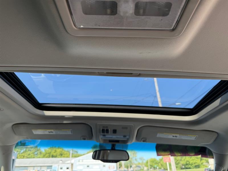 Chevrolet Tahoe  2011