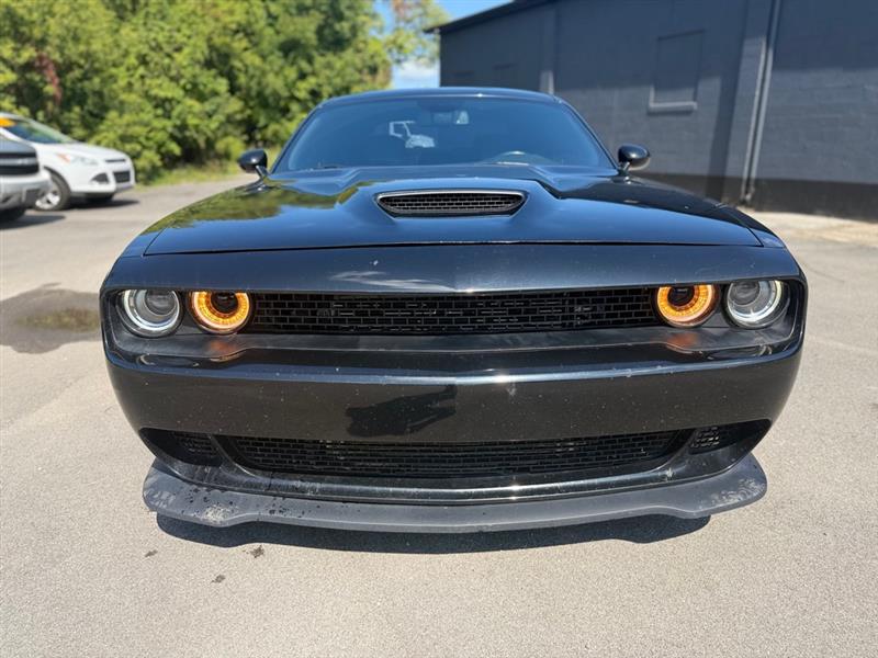 Dodge Challenger  2019