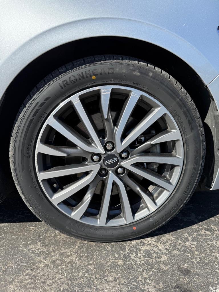 Lincoln Continental  2019