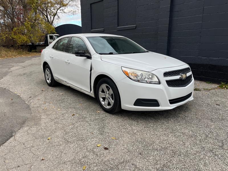 Chevrolet Malibu  2013