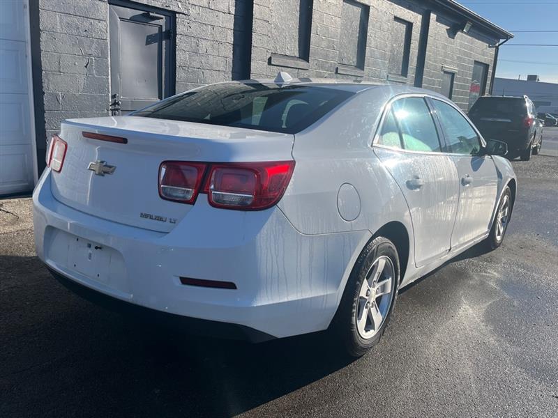 Chevrolet Malibu  2013