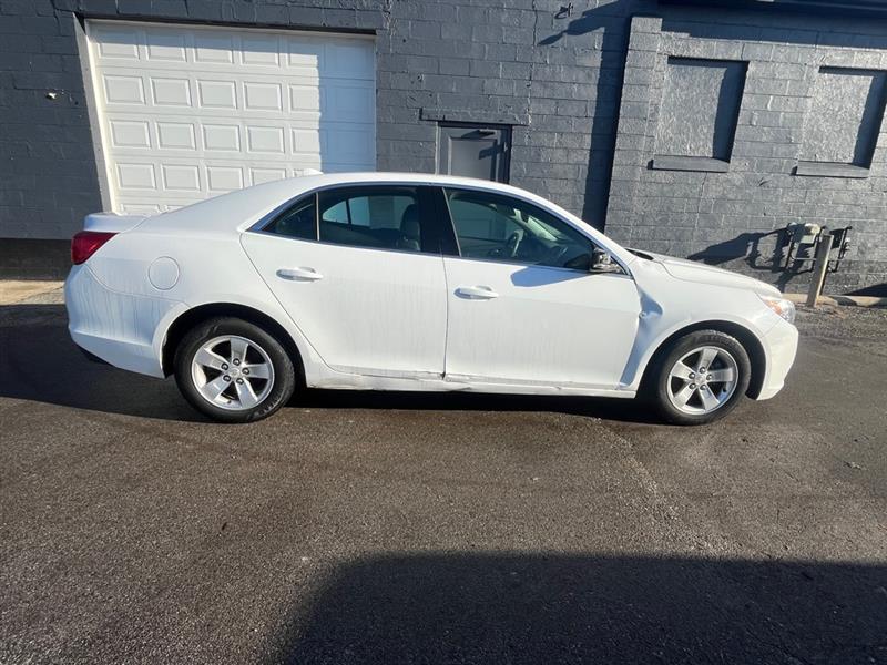 Chevrolet Malibu  2013
