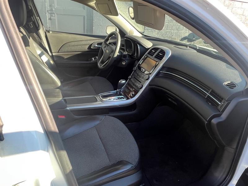 Chevrolet Malibu  2013