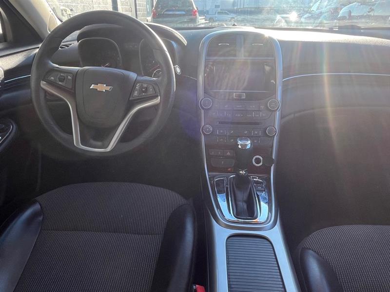 Chevrolet Malibu  2013