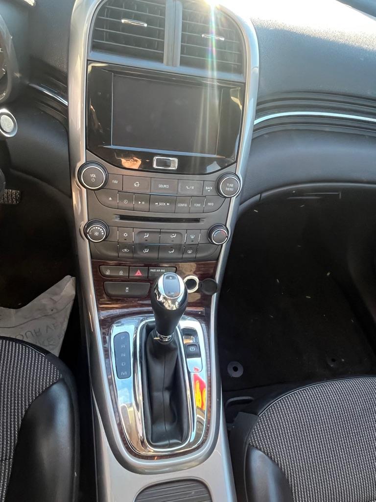 Chevrolet Malibu  2013