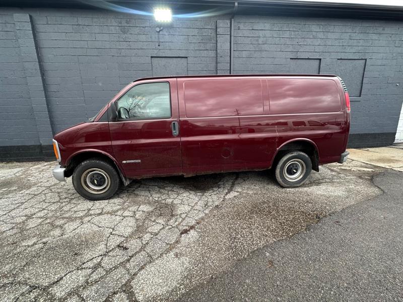 Chevrolet Express  2001