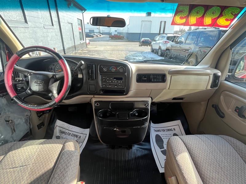 Chevrolet Express  2001