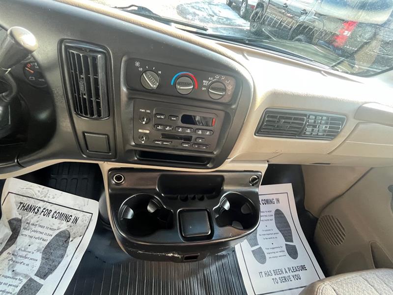 Chevrolet Express  2001