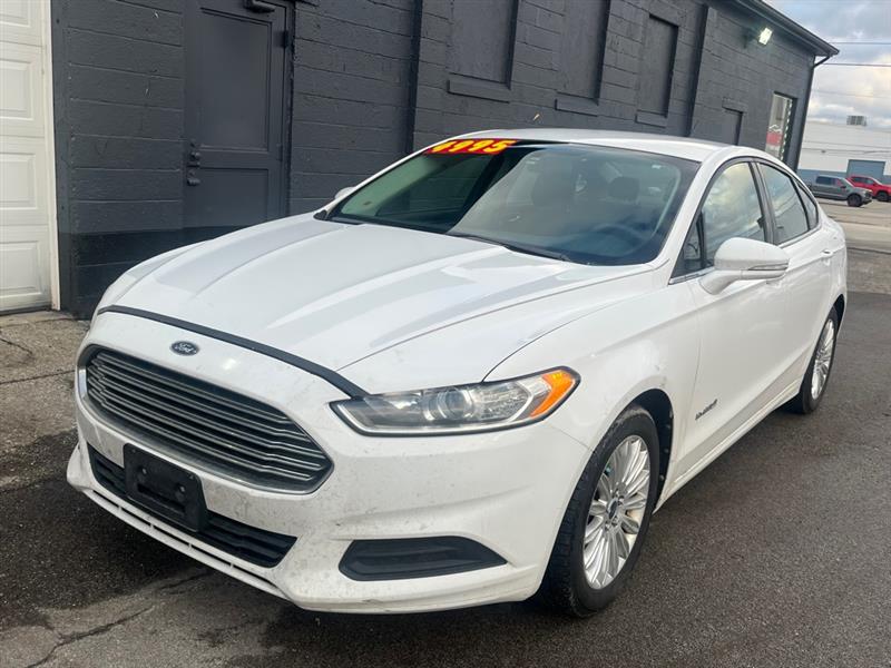 Ford Fusion Hybrid  2013