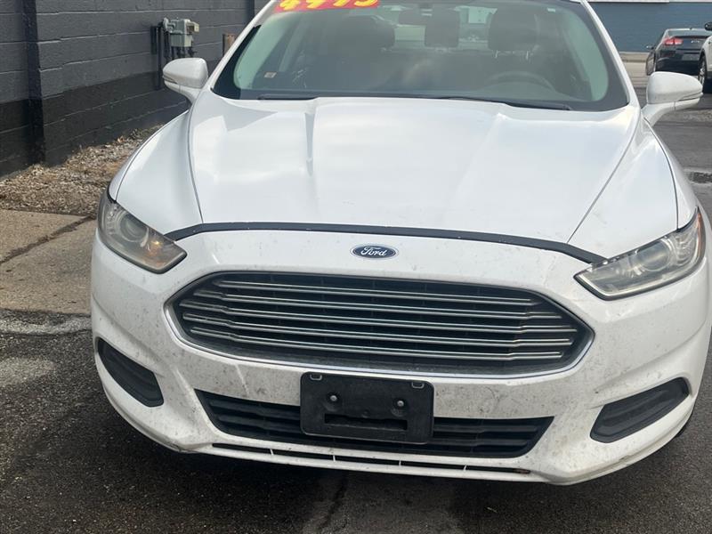 Ford Fusion Hybrid  2013