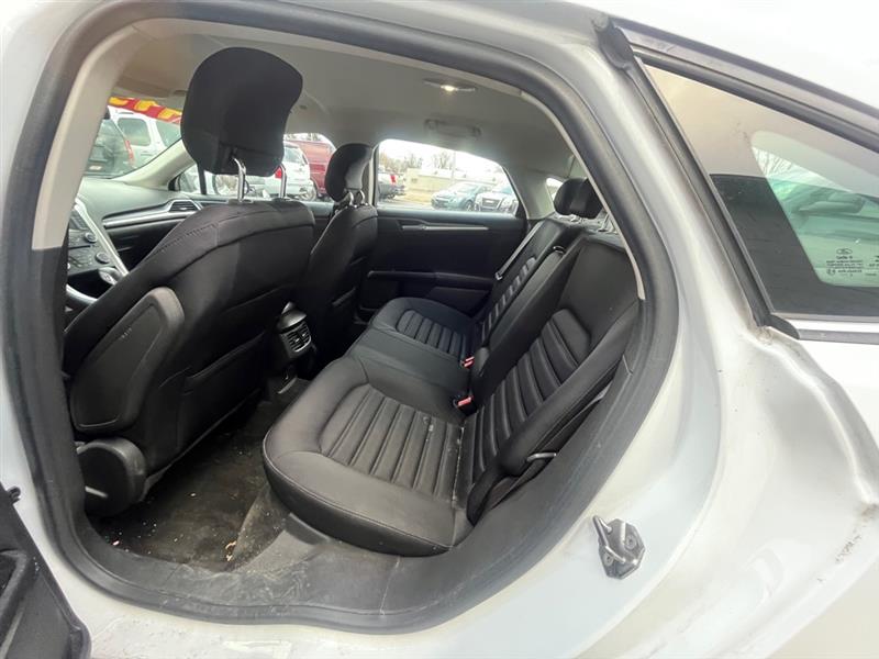 Ford Fusion Hybrid  2013