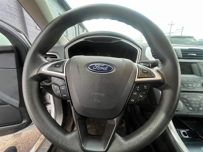 Ford Fusion Hybrid  2013