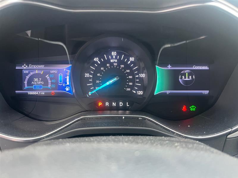 Ford Fusion Hybrid  2013