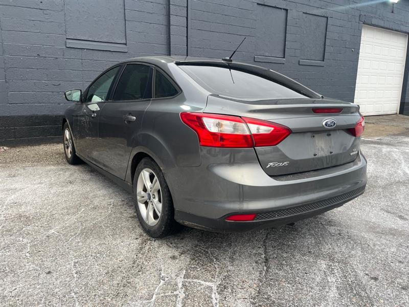Ford Focus  2014