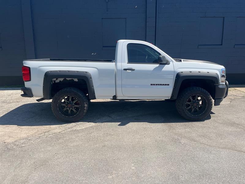 Chevrolet Silverado 1500  2018