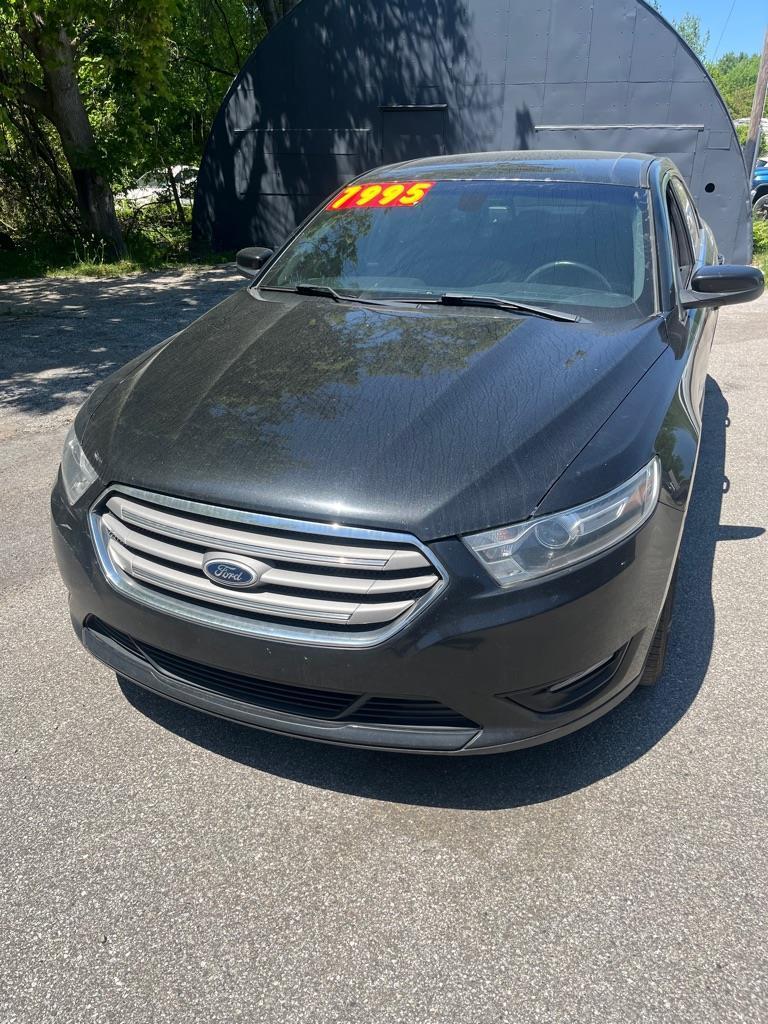 2015 Ford Taurus SEL FWD's photo