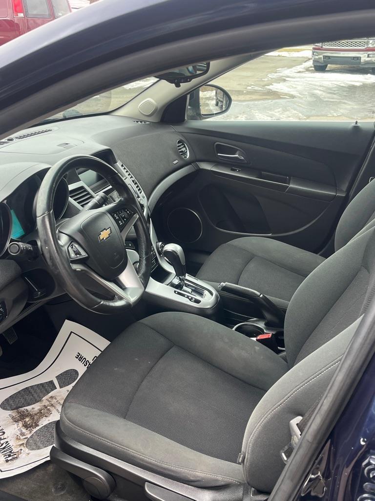 Chevrolet Cruze  2011