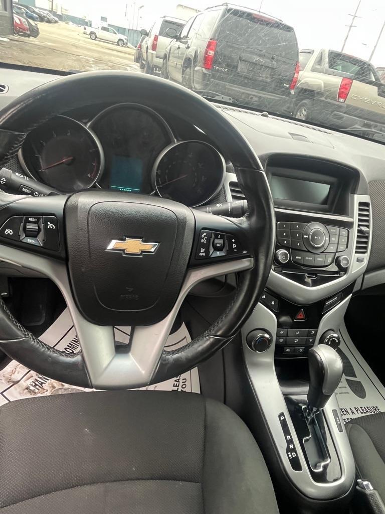 Chevrolet Cruze  2011