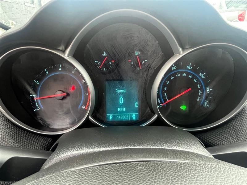 Chevrolet Cruze  2011