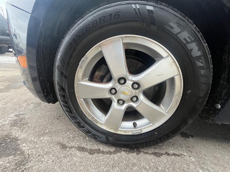 Chevrolet Cruze  2011