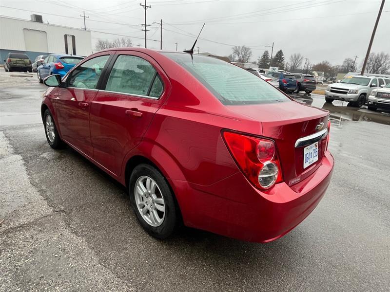 Chevrolet Sonic LT 2012