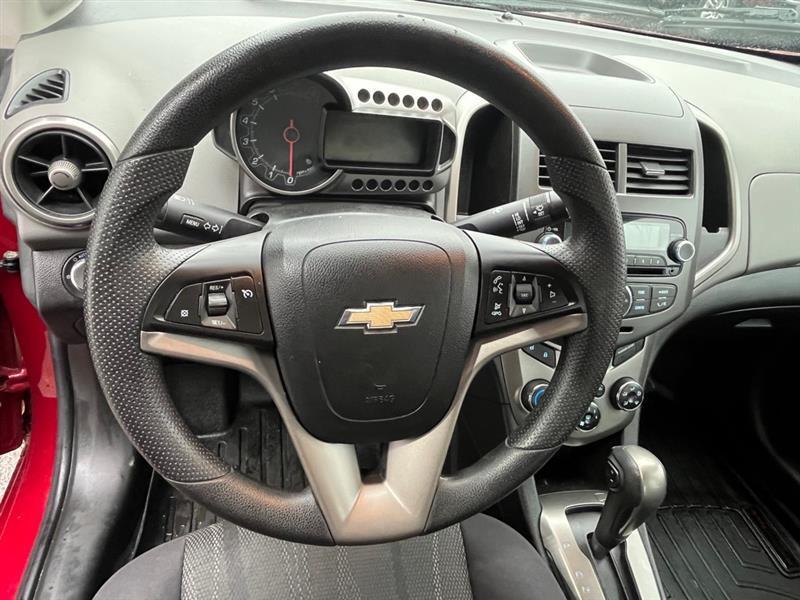 Chevrolet Sonic LT 2012