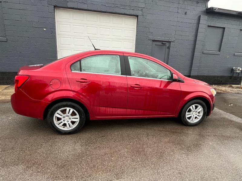 Chevrolet Sonic LT 2012