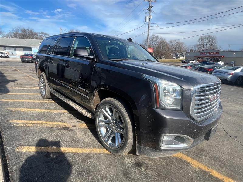 GMC Yukon XL  2017