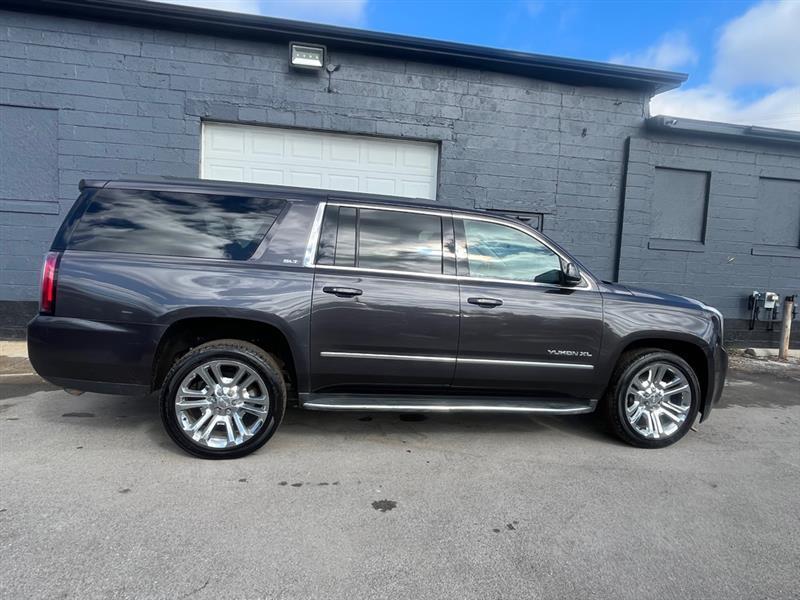 GMC Yukon XL  2017